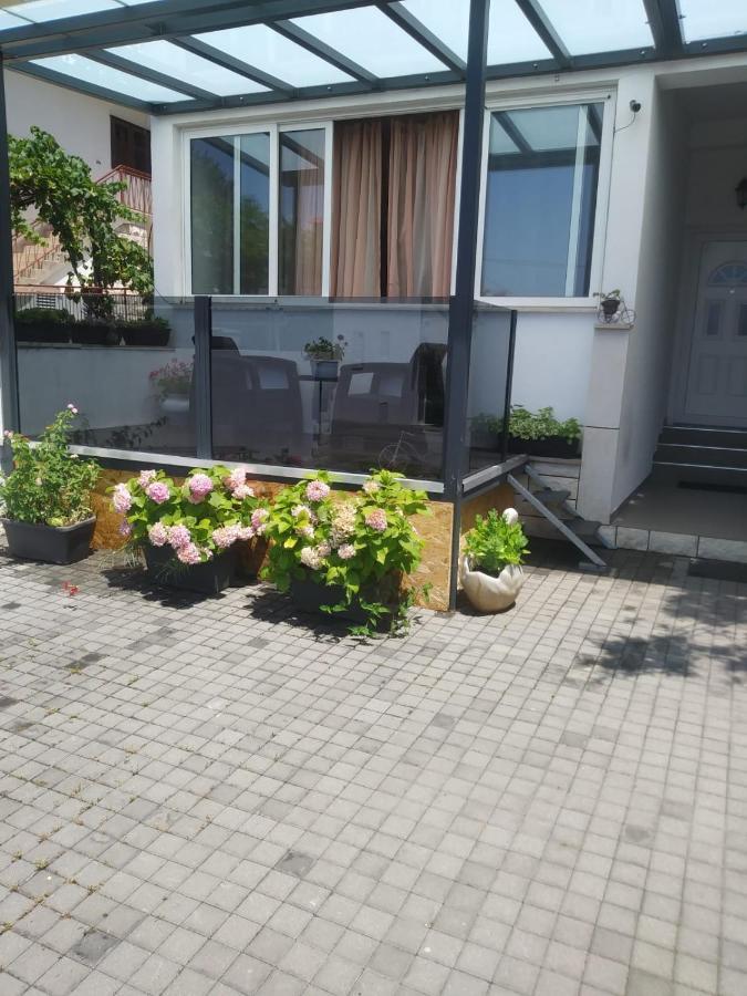 Apartments Centar - Mirjana ماكارسكا المظهر الخارجي الصورة