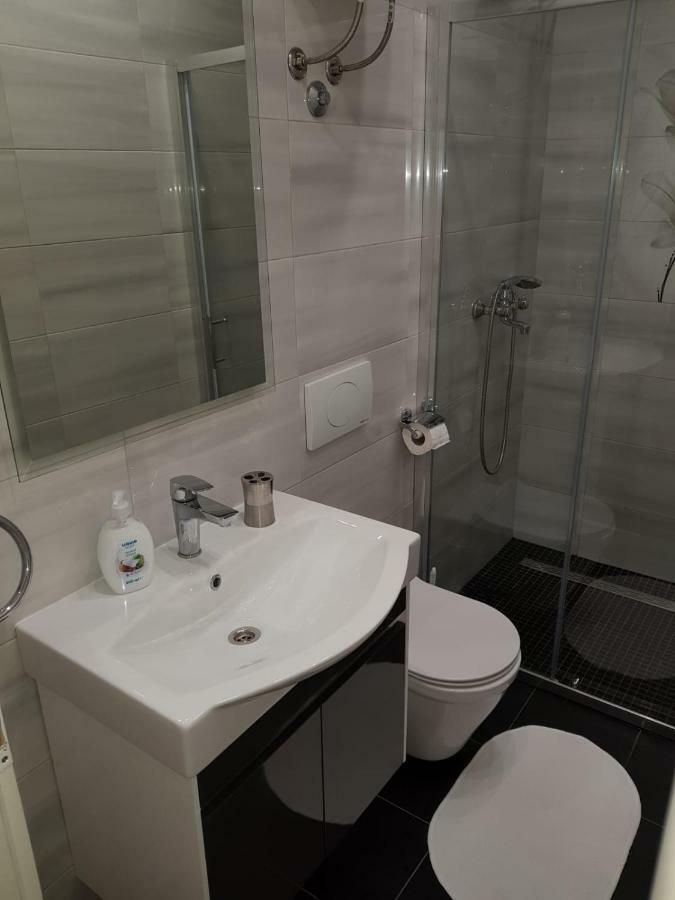 Apartments Centar - Mirjana ماكارسكا المظهر الخارجي الصورة